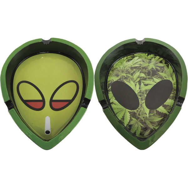 Alien Head Polystone Ashtrays - 8ct