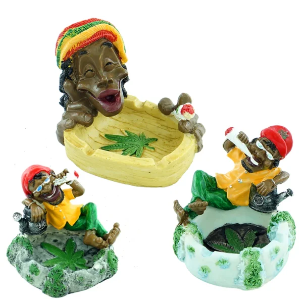 Jamaican Round Ashtray Per Peice